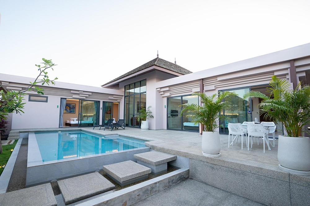 Gold Chariot Pool Villa, Phuket - Sha Plus Certified Bang Tao Beach  Zewnętrze zdjęcie